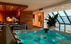 Wellness Dome Penthouse Suite